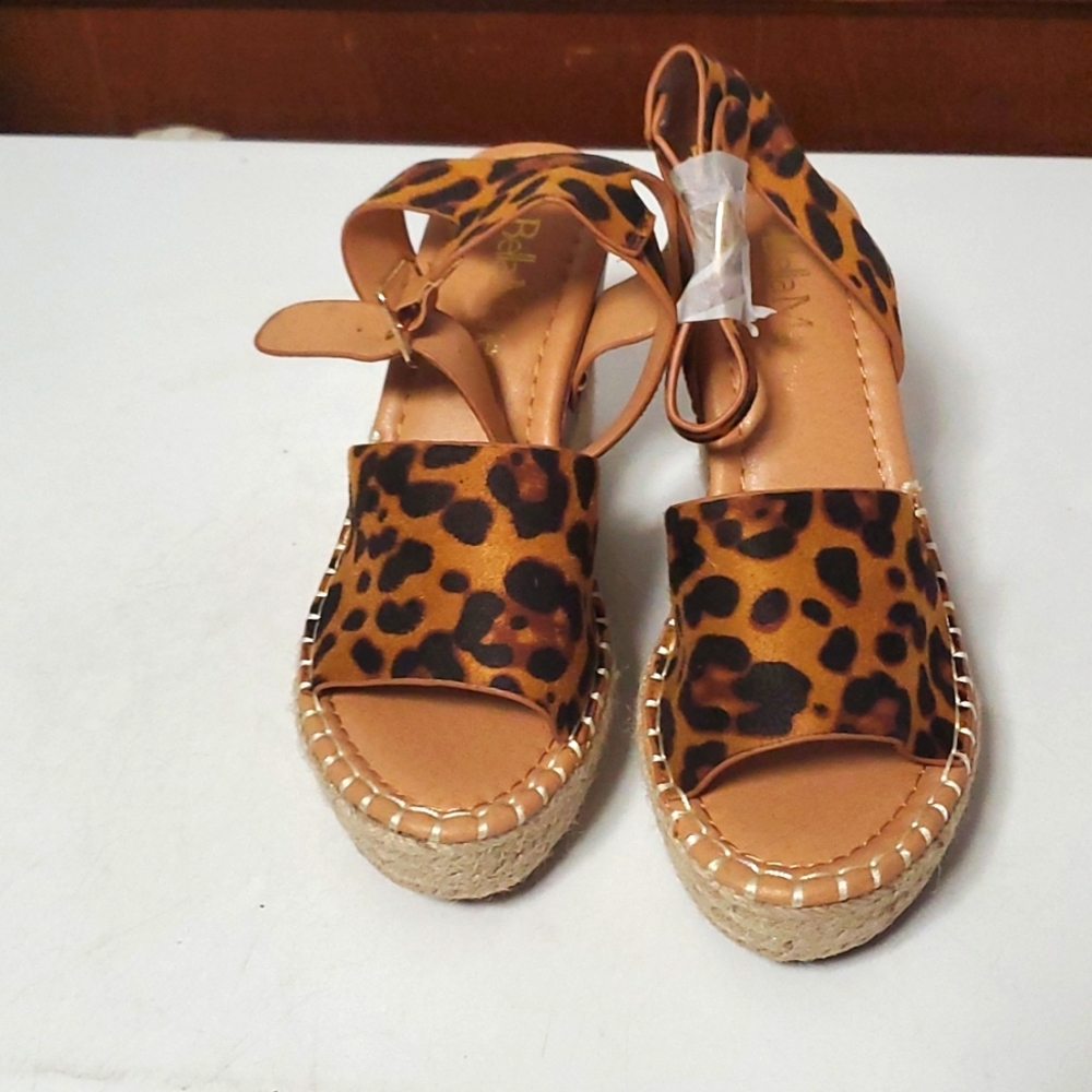 Size 6 Leopard Print Sandal